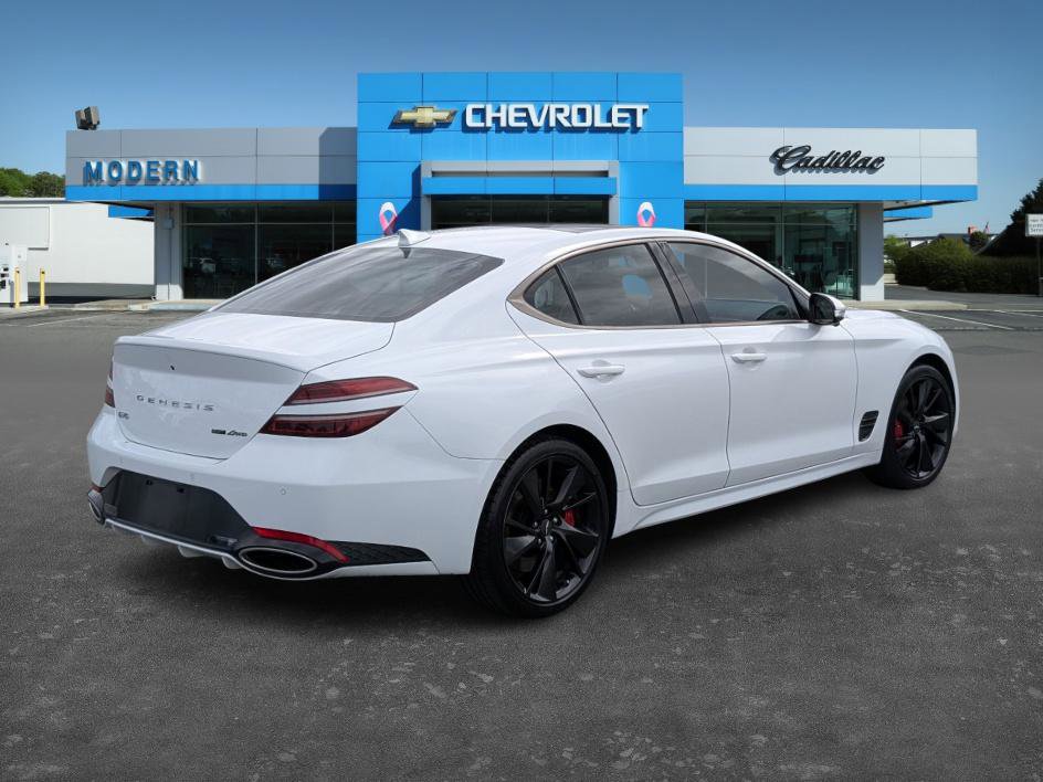 Used 2023 Genesis G70 3.3T w/ Sport Prestige Package image 5