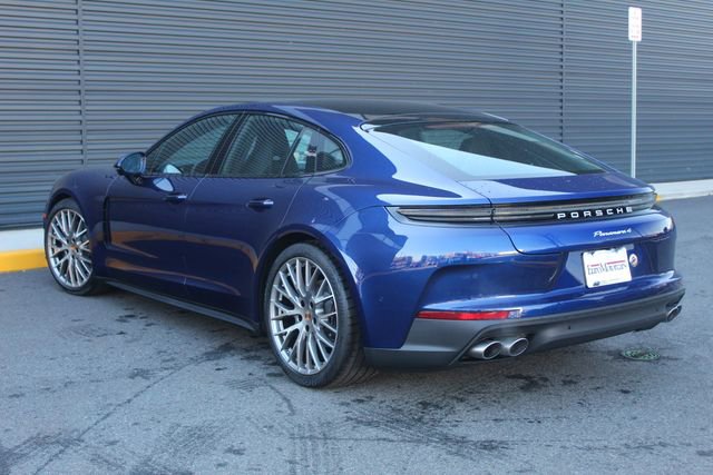New 2026 Porsche Panamera 4 image 3
