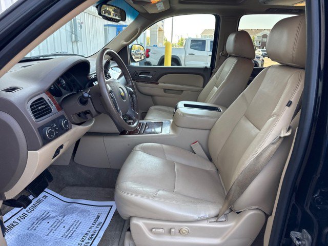 Used 2012 Chevrolet Suburban LTZ AWD/4WD image 15