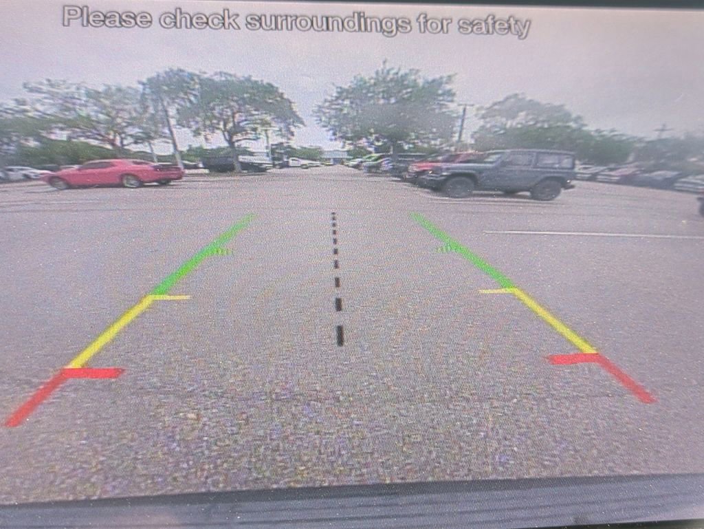 Used 2019 Ford Explorer XLT w/ Equipment Group 202A image 23