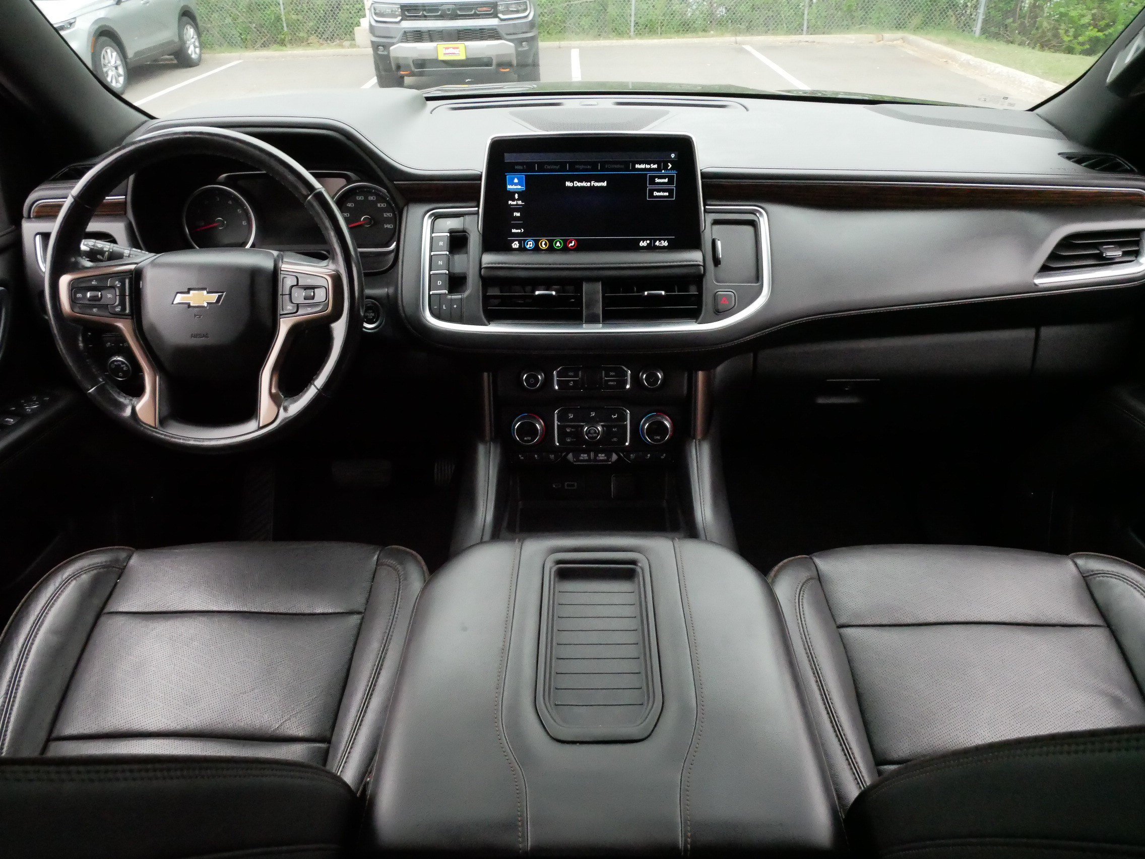 Used 2021 Chevrolet Tahoe High Country w/ Premium Package AWD/4WD image 10
