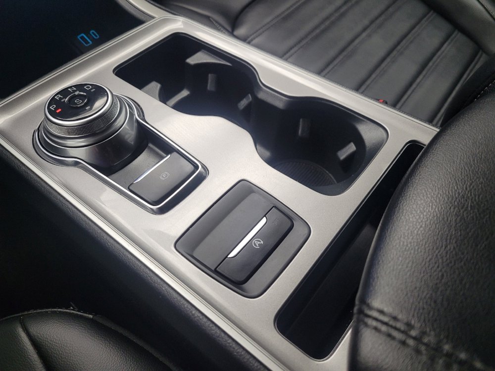 Used 2024 Ford Edge SEL image 26