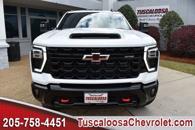 New 2026 Chevrolet Silverado 2500 ZR2 image 4