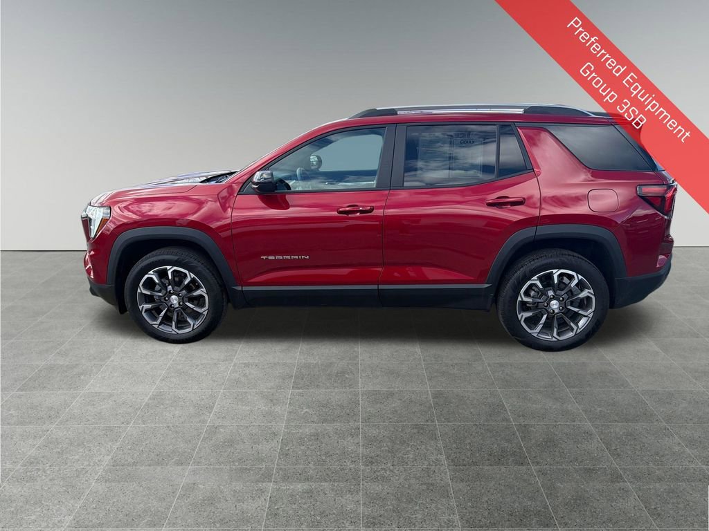 Used 2025 GMC Terrain Elevation w/ Elevation Premium Package AWD/4WD image 3