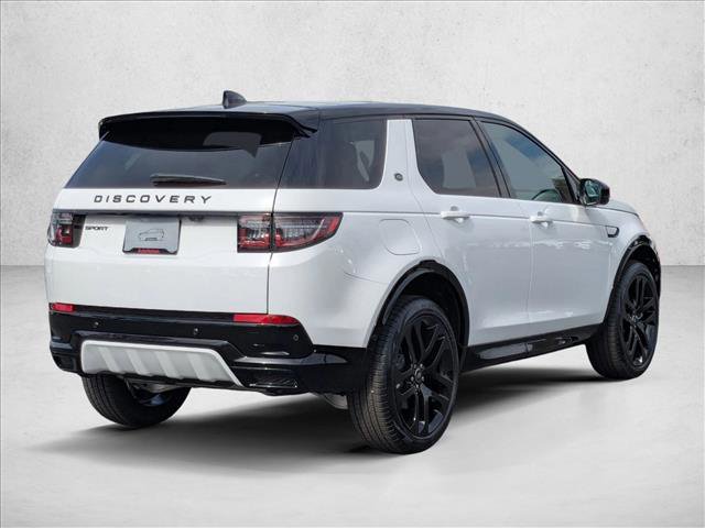 New 2026 Land Rover Discovery Sport Landmark image 2