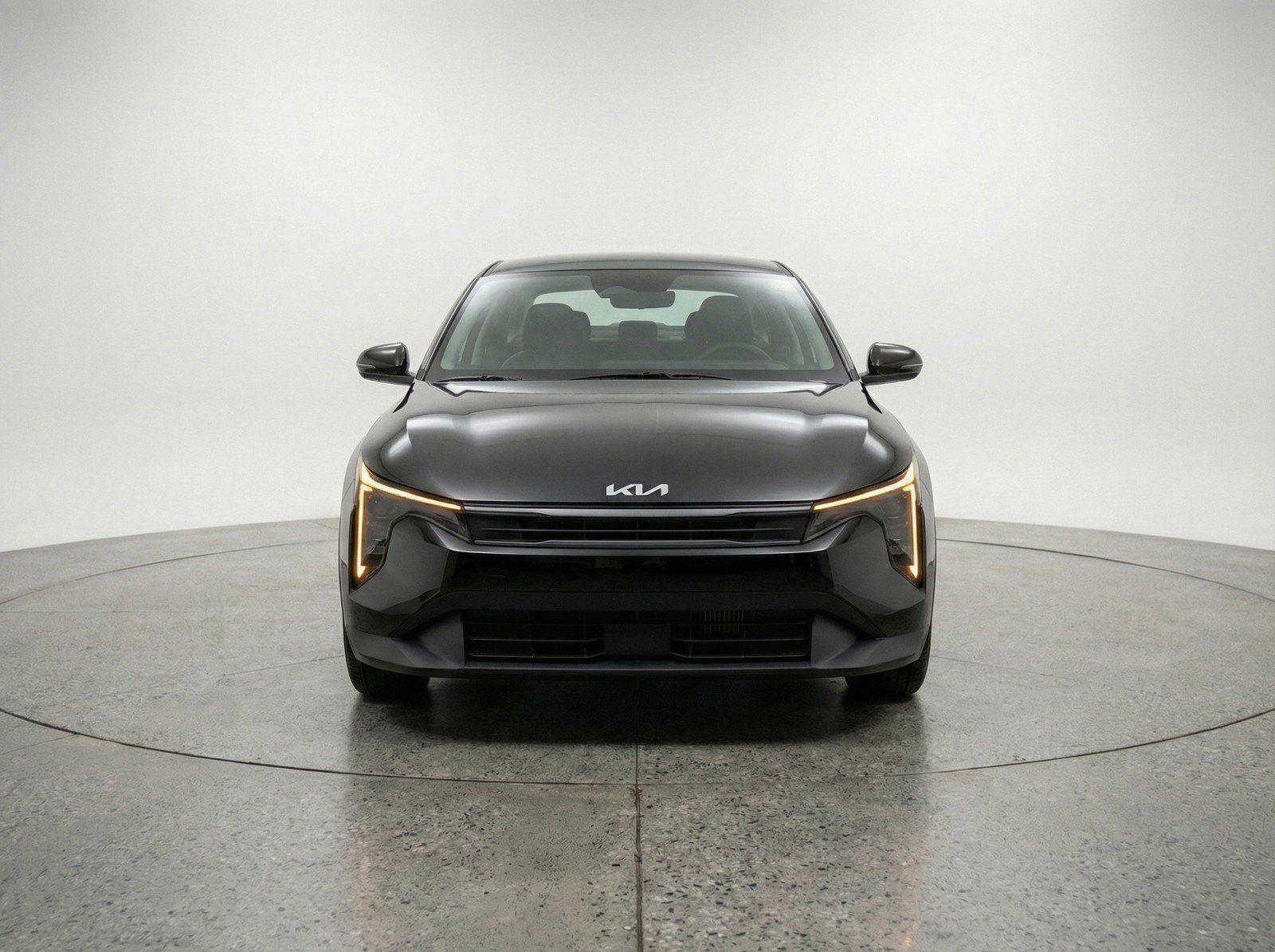Used 2025 Kia K4 LXS image 2