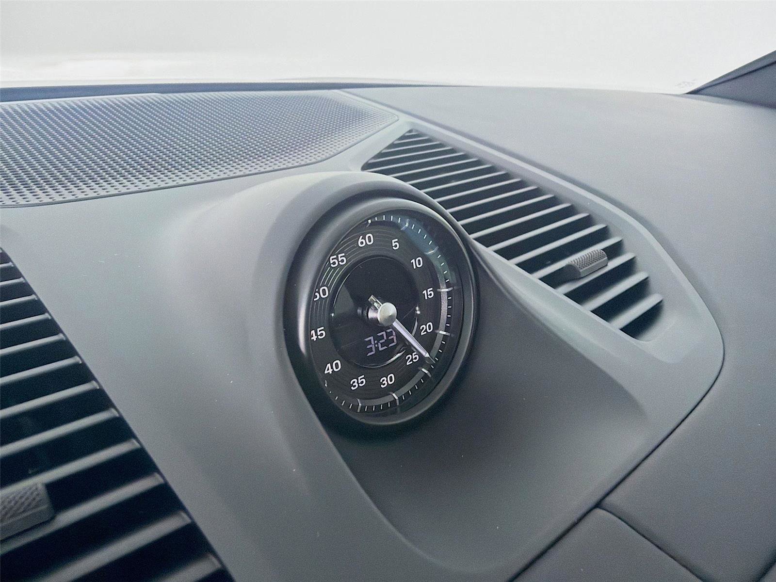 New 2026 Porsche Cayenne Coupe image 17