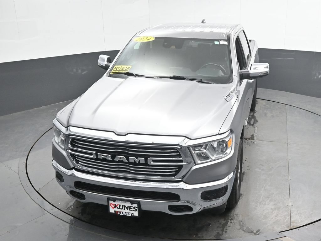 Used 2024 RAM 1500 Laramie AWD/4WD image 36