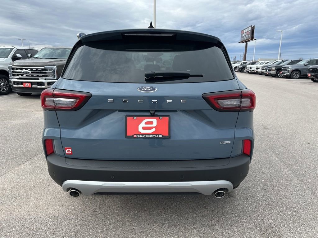 New 2026 Ford Escape SE image 7