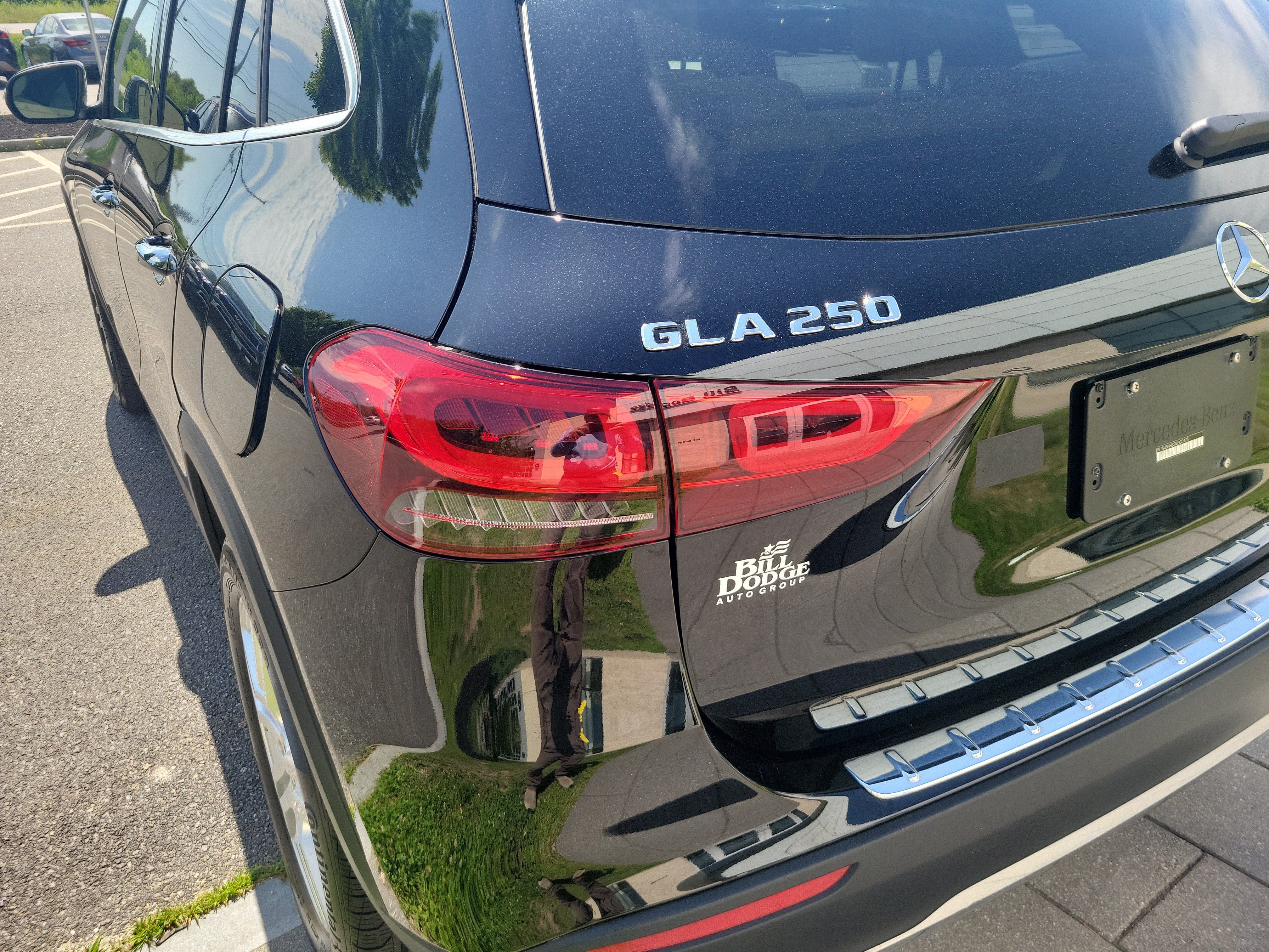 Used 2022 Mercedes-Benz GLA 250 4MATIC image 15