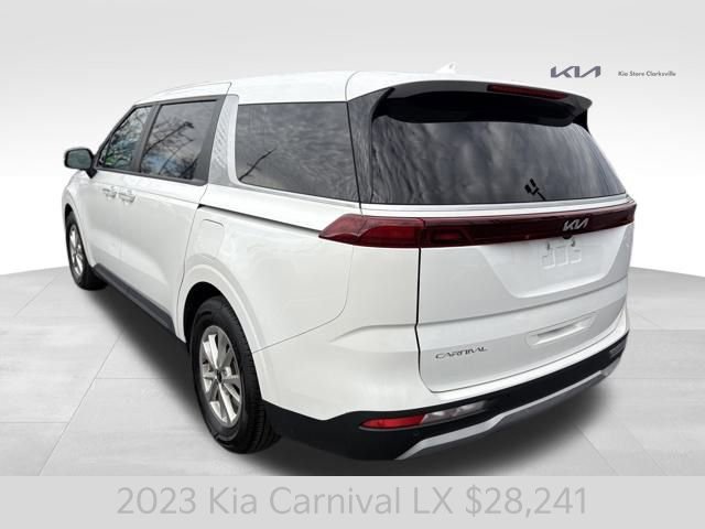 Certified 2023 Kia Carnival LX image 6