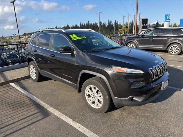 Used 2014 Jeep Cherokee Latitude w/ Comfort/Convenience Group AWD/4WD image 8