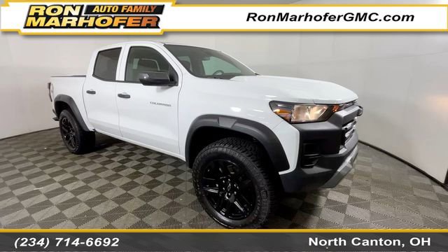 Used 2025 Chevrolet Colorado Trail Boss AWD/4WD image 1
