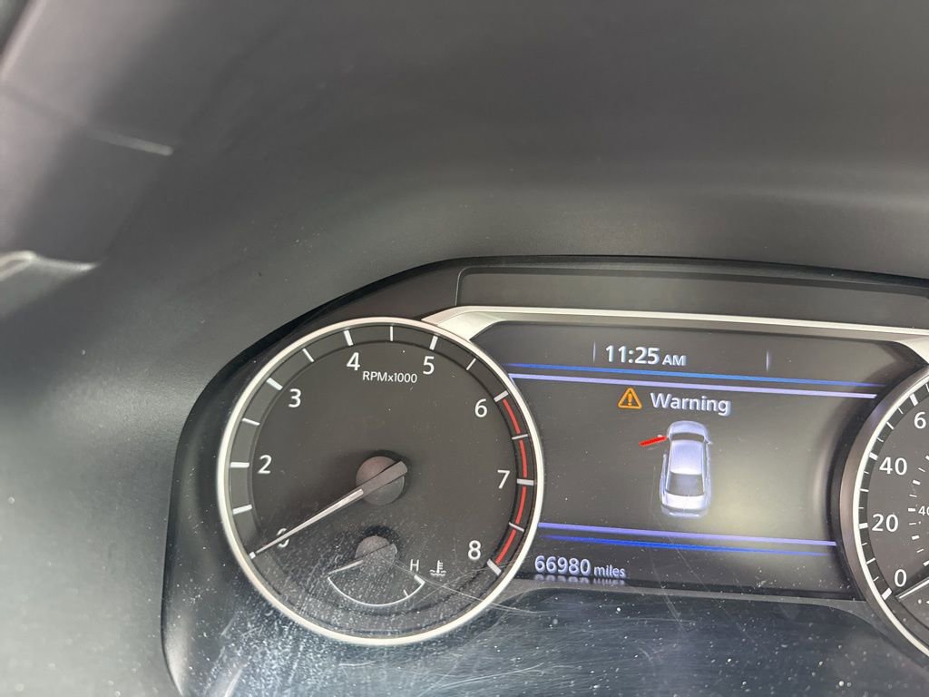 Used 2019 Nissan Altima 2.0 SR image 8