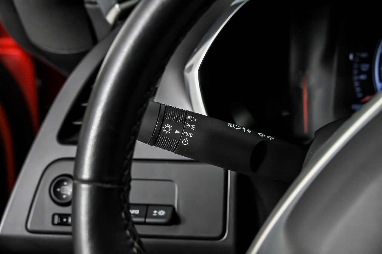 Used 2015 Chevrolet Corvette Z06 w/ Z07 Performance Package image 28