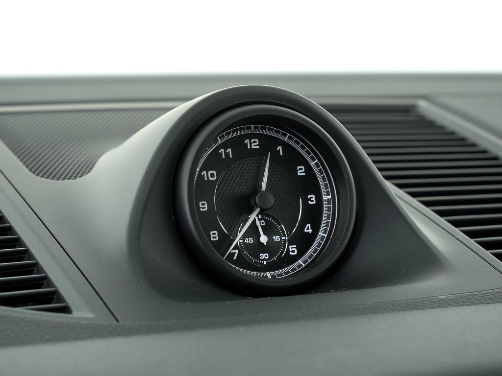 New 2026 Porsche Macan image 17