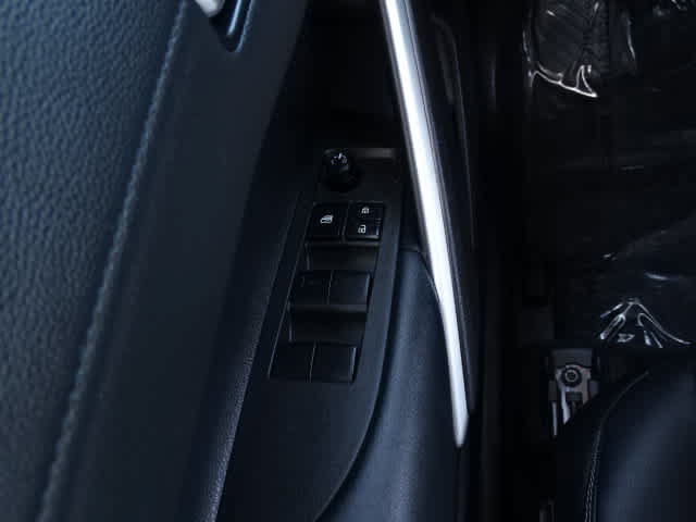 Certified 2025 Toyota Corolla Cross XLE w/ Convenience Package FWD image 39