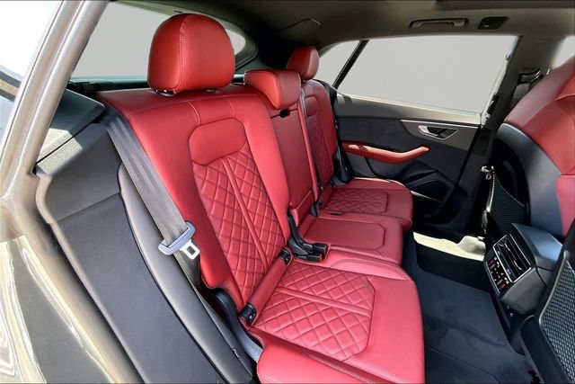 New 2026 Audi SQ8 Premium Plus AWD/4WD image 29