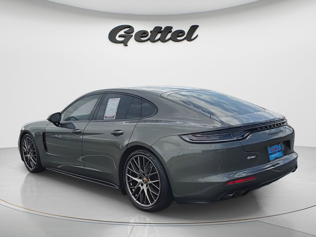 Used 2022 Porsche Panamera GTS image 9