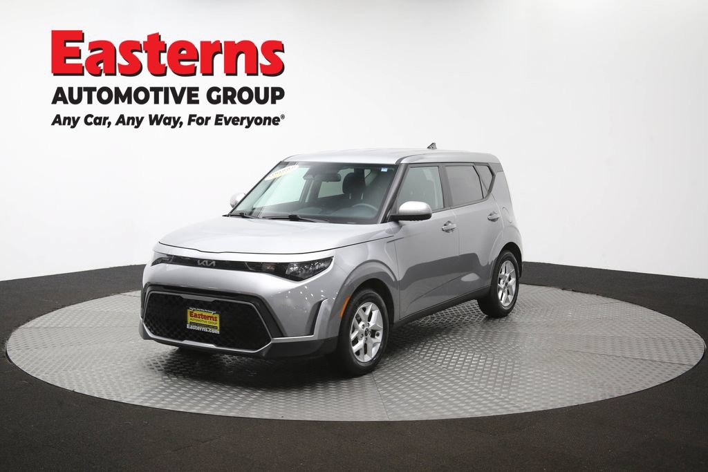Used 2023 Kia Soul LX w/ Option Group 015 FWD image 55