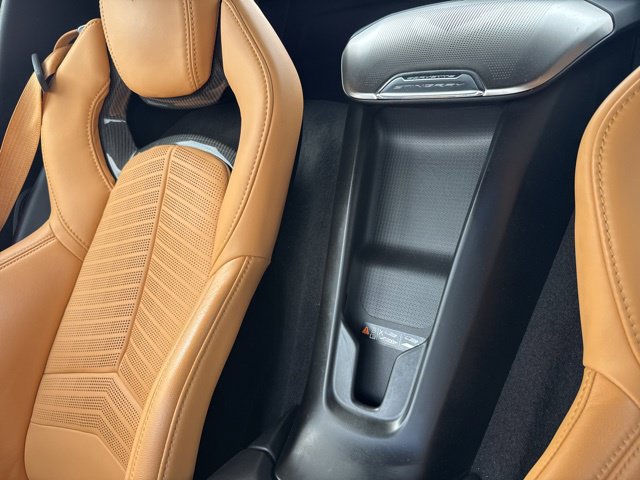 Used 2022 Chevrolet Corvette Stingray Preferred Conv w/ Z51 Performance Package RWD image 23