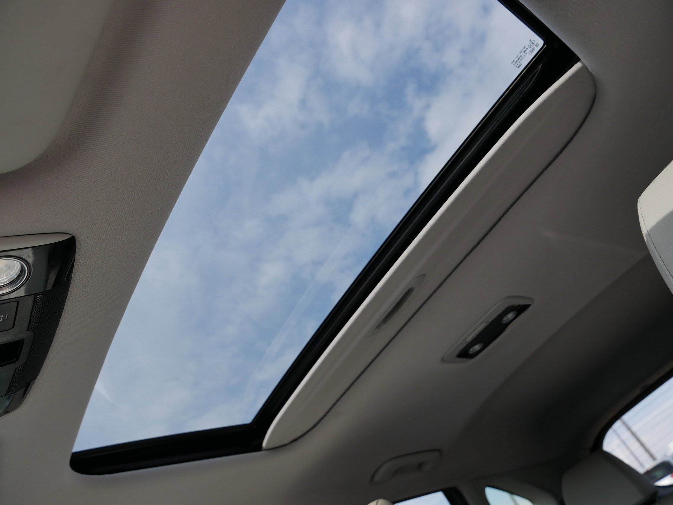 Certified 2023 Kia Seltos EX image 32