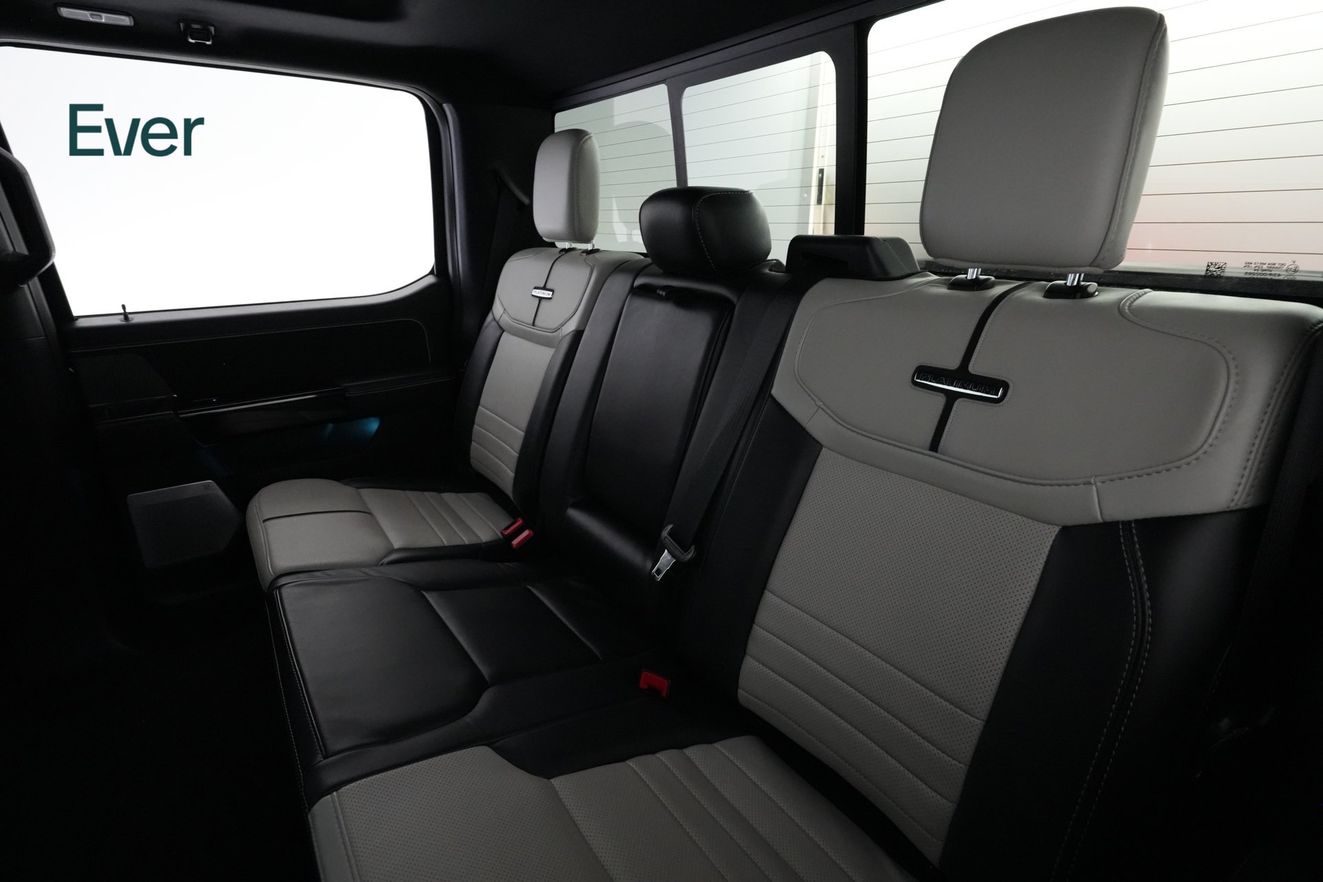 Used 2023 Ford F150 Lightning Platinum AWD/4WD image 18