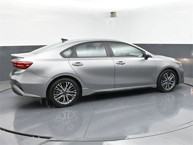 Used 2024 Kia Forte GT-Line image 3