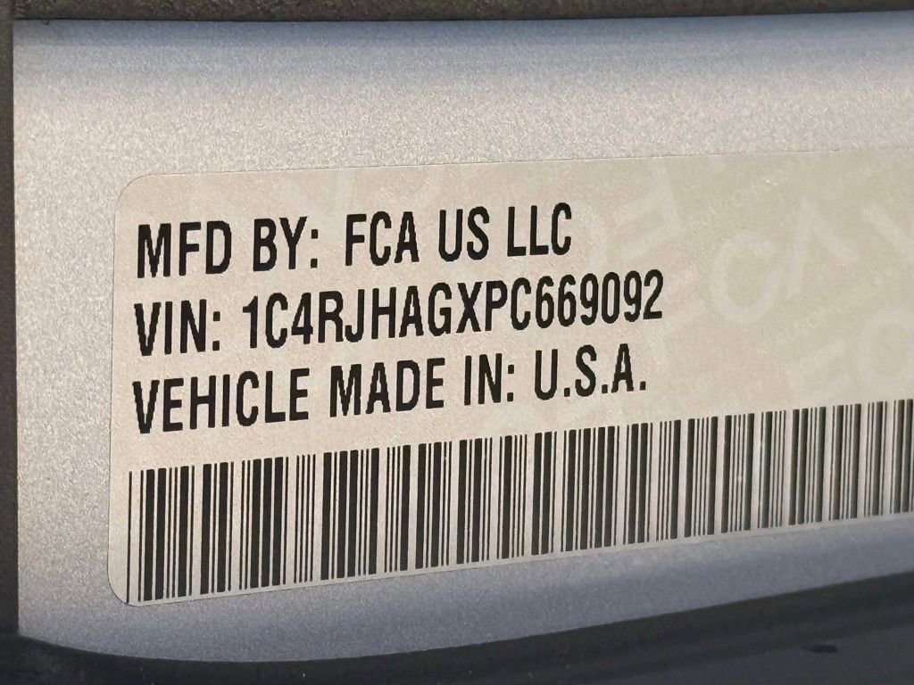 Certified 2023 Jeep Grand Cherokee Altitude AWD/4WD image 38