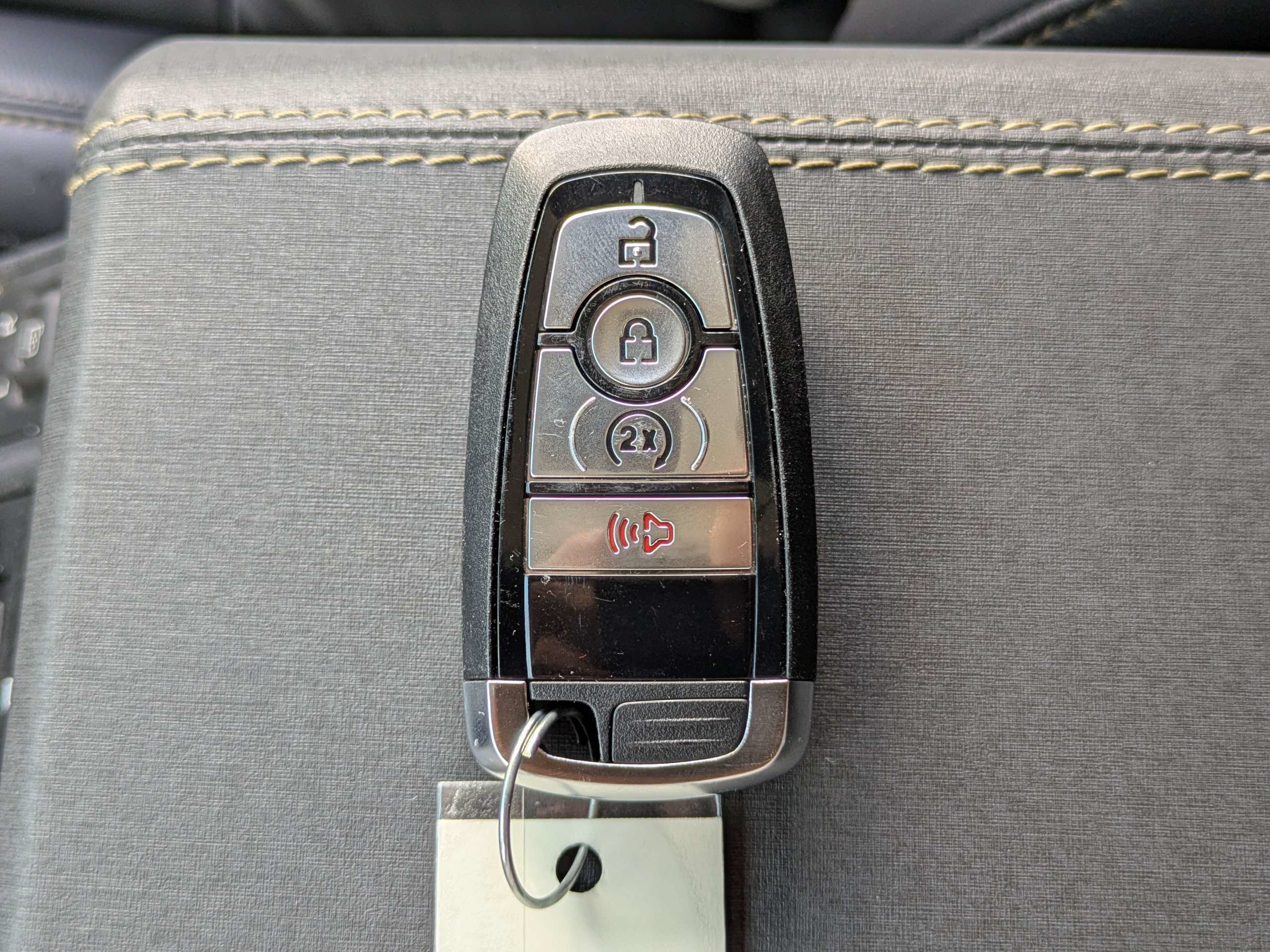 Used 2026 Ford Bronco Badlands AWD/4WD image 30