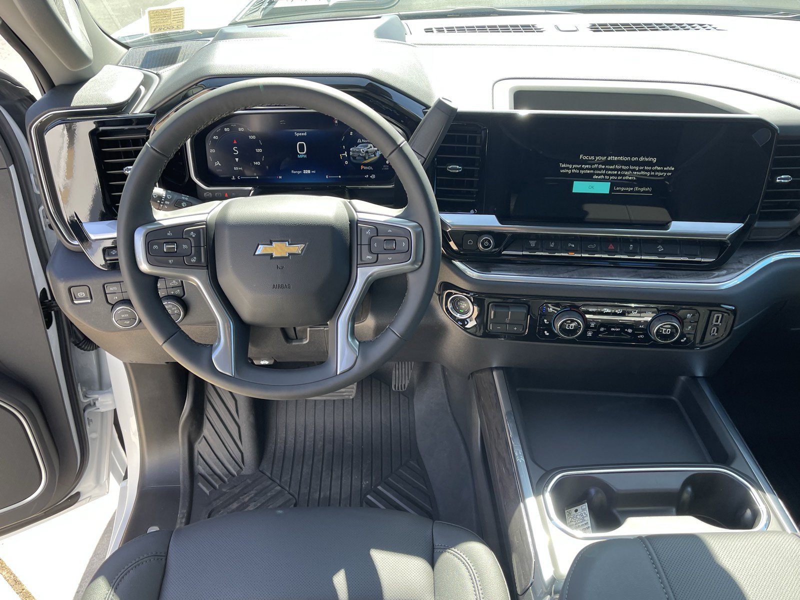New 2026 Chevrolet Silverado 3500 LTZ w/ LTZ Premium Package AWD/4WD image 12