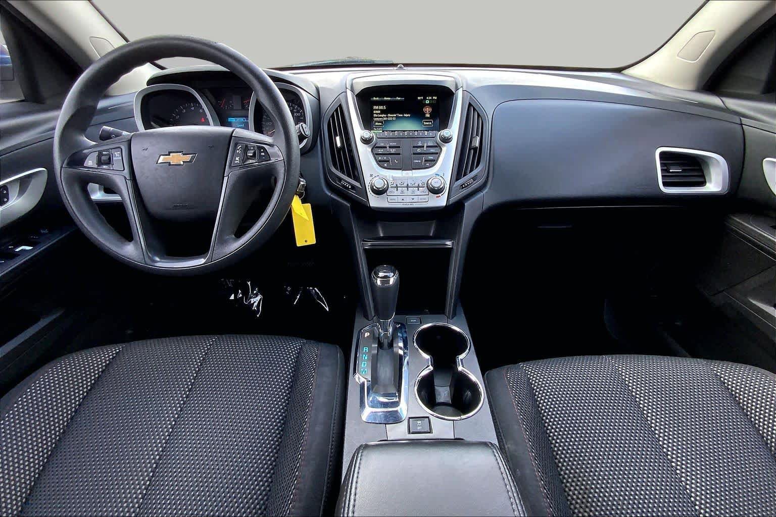 Used 2017 Chevrolet Equinox LS FWD image 14