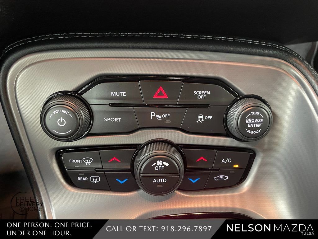 Used 2023 Dodge Challenger R/T w/ Blacktop Package image 30