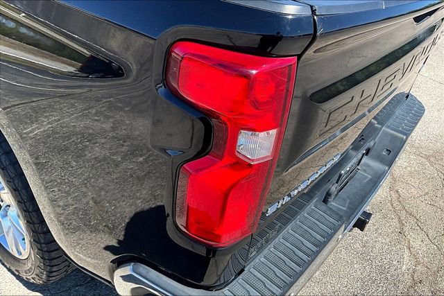 Used 2019 Chevrolet Silverado 1500 LTZ image 24