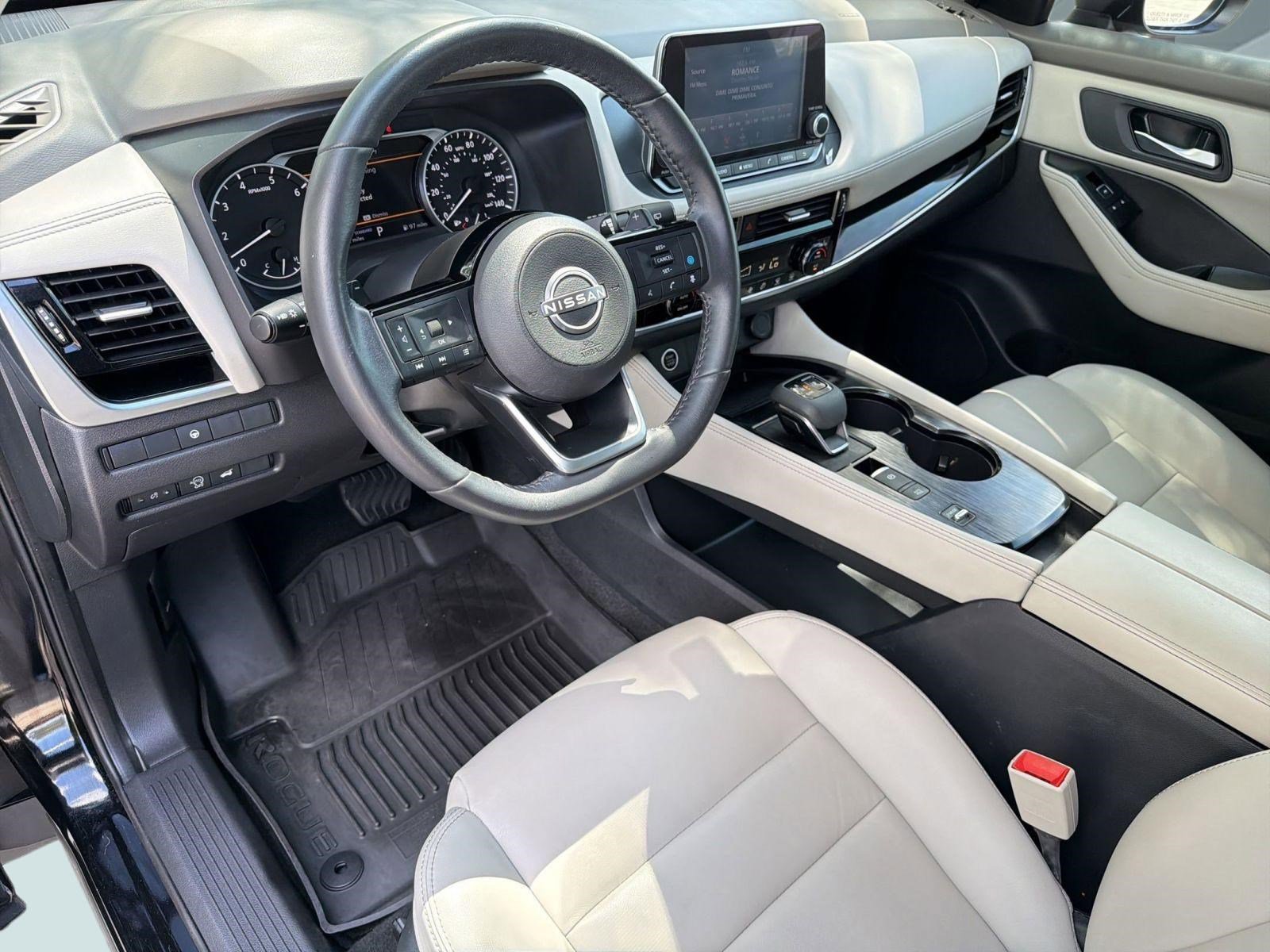 Used 2023 Nissan Rogue SL FWD image 4