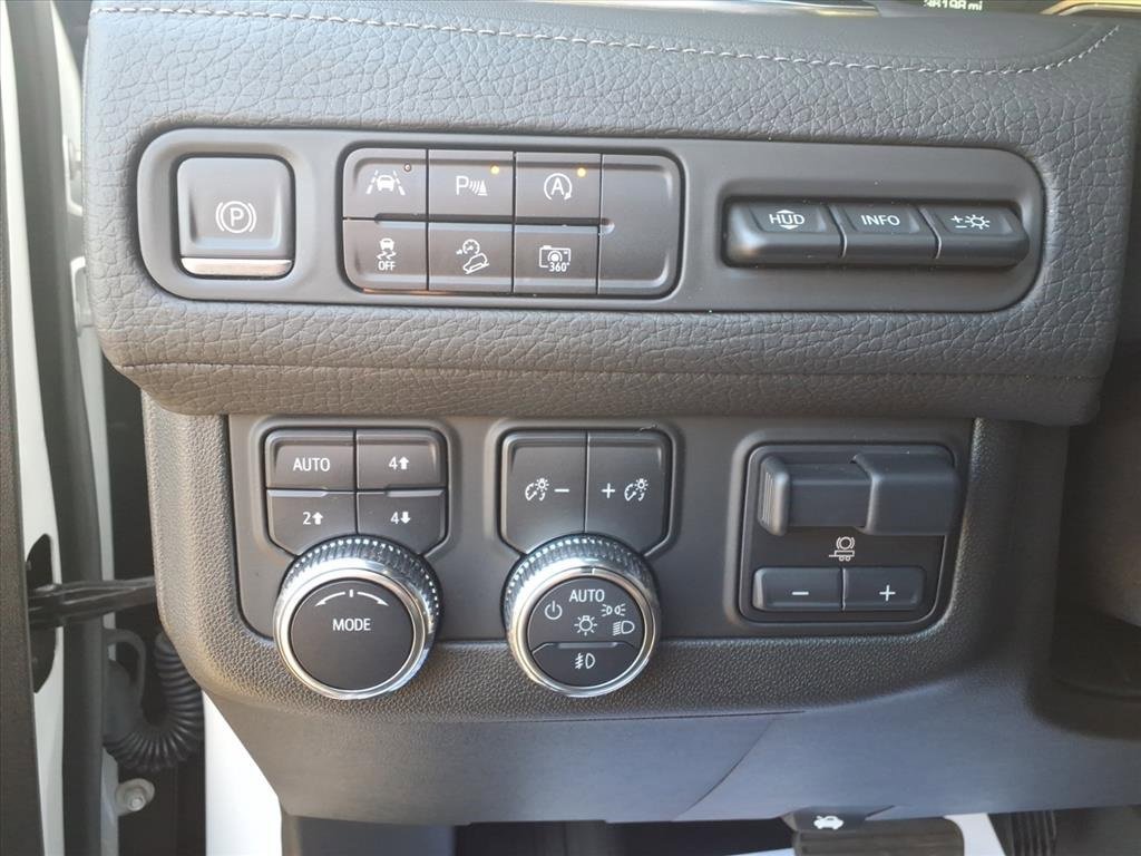 Used 2023 GMC Yukon Denali w/ LPO, Floor Liner Package image 17