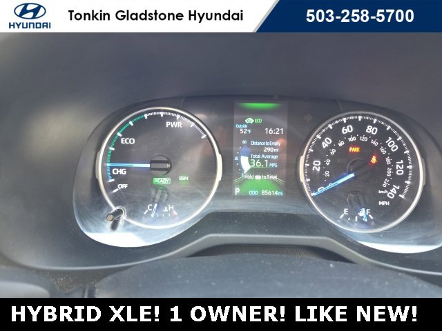 Used 2020 Toyota RAV4 XLE image 12