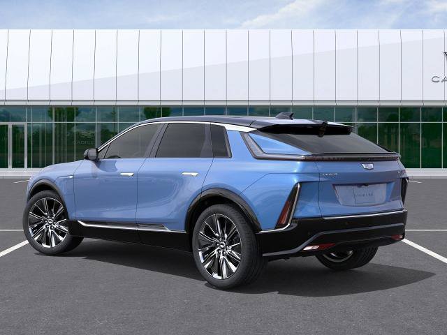 New 2027 Cadillac Lyriq Signature Luxury AWD/4WD image 4