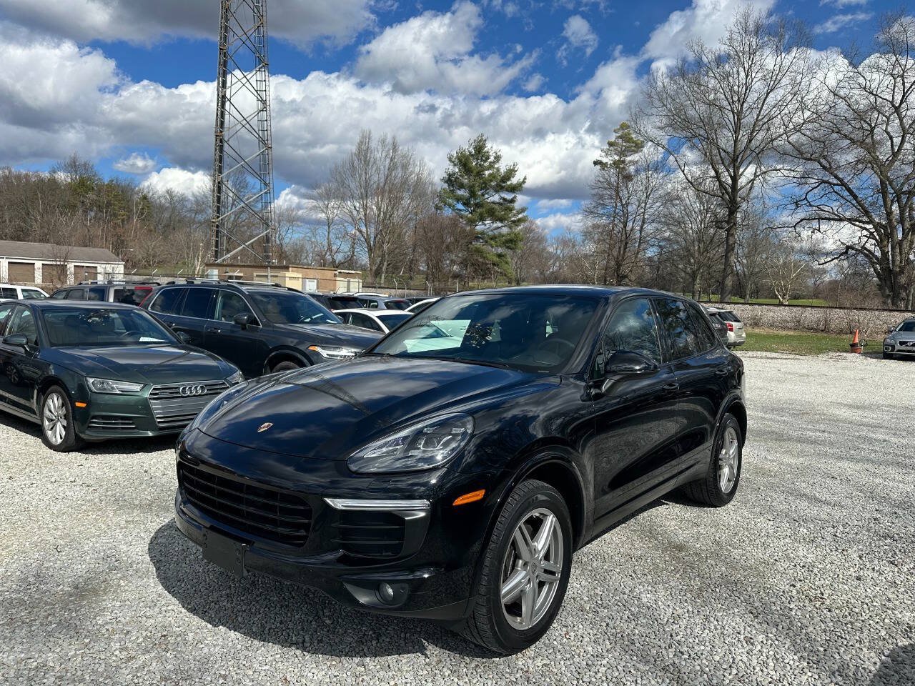 Used 2017 Porsche Cayenne Platinum Edition AWD/4WD image 1