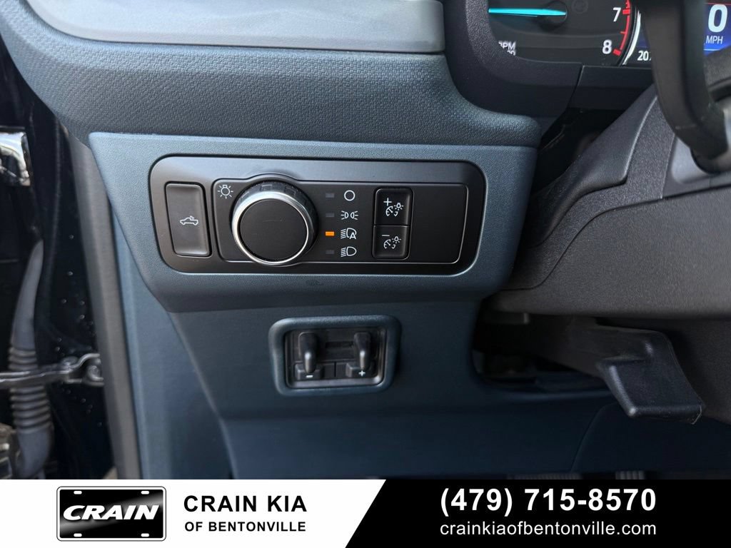 Used 2023 Ford Maverick Lariat w/ Equipment Group 500A Standard AWD/4WD image 12