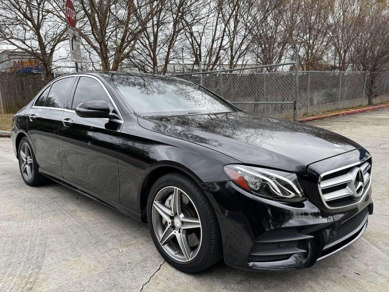 Used 2017 Mercedes-Benz E 300 image 6