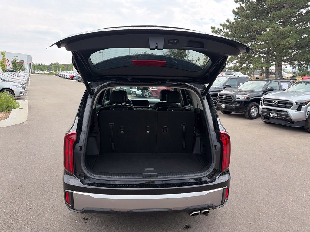 Used 2025 Kia Telluride S AWD/4WD image 19