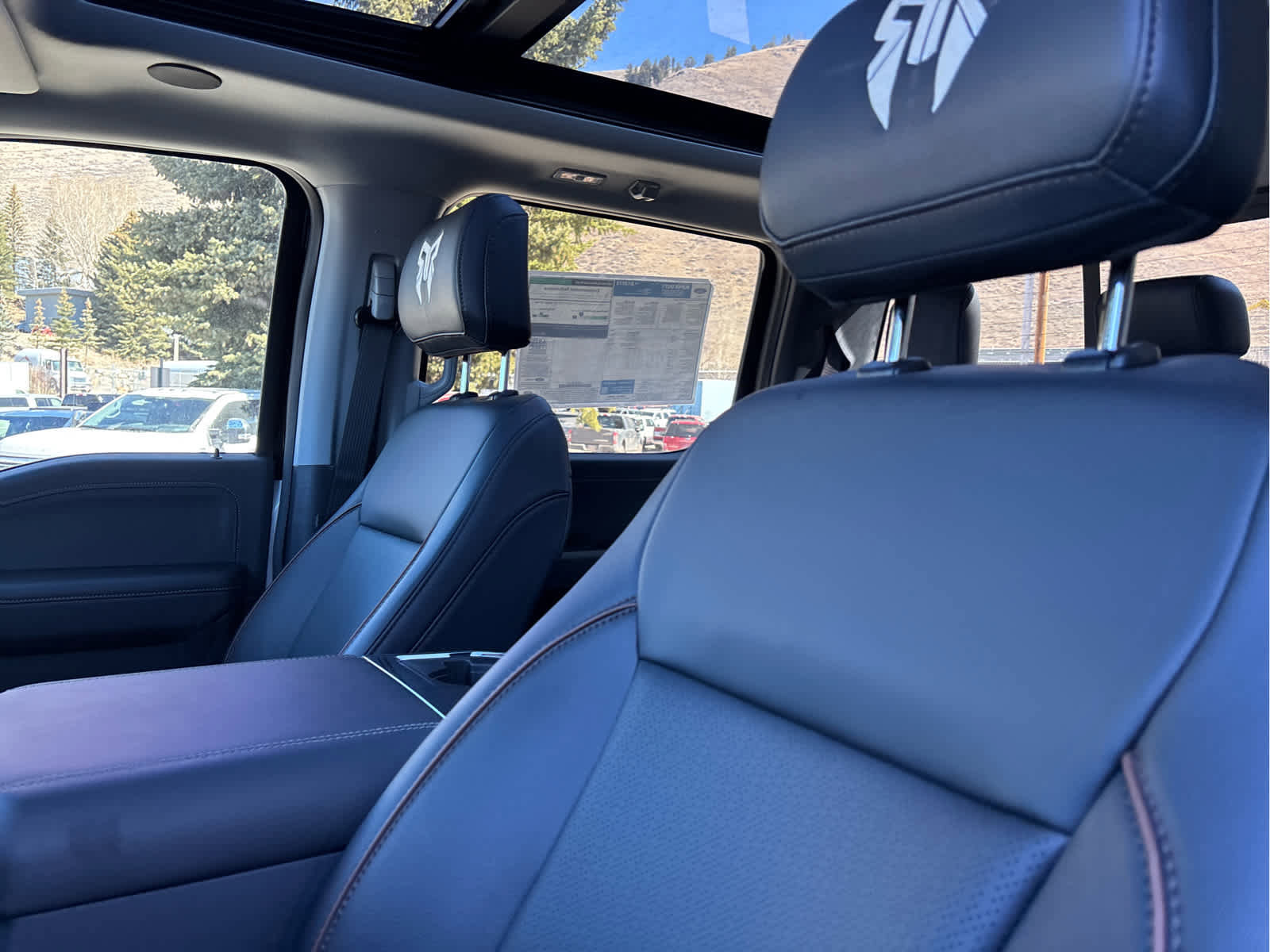 New 2026 Ford F250 Lariat w/ Black Appearance Package image 23