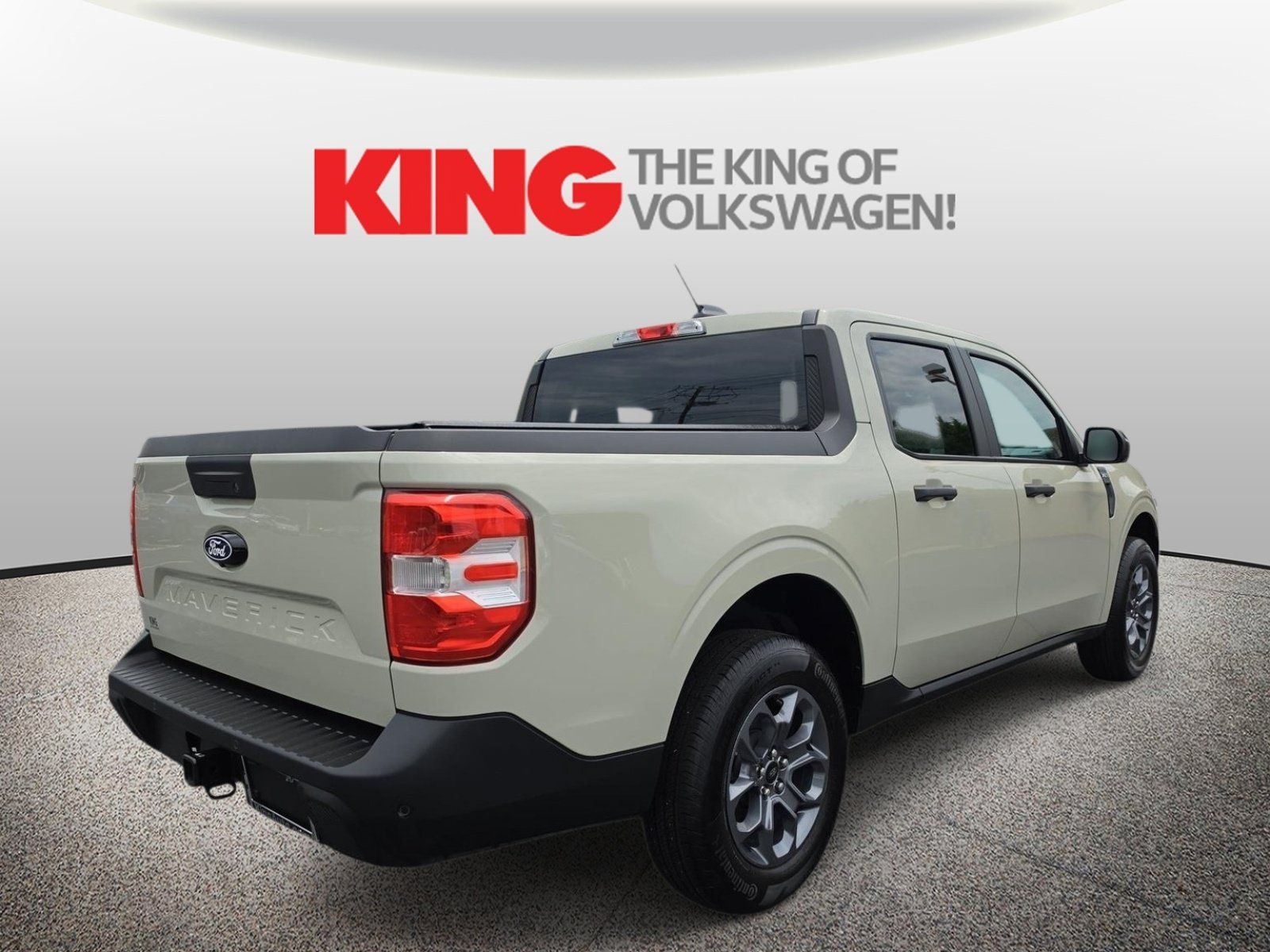 Used 2025 Ford Maverick XLT w/ XLT Luxury Package FWD image 3