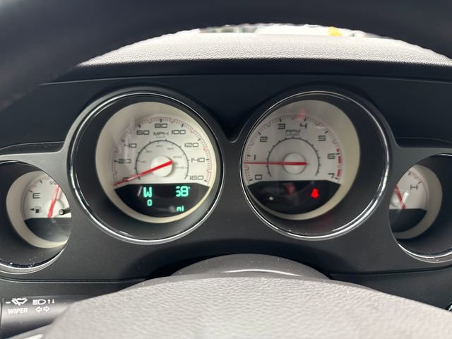 Used 2014 Dodge Challenger R/T image 21