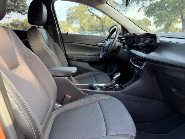 Used 2025 Buick Encore GX Preferred FWD image 15