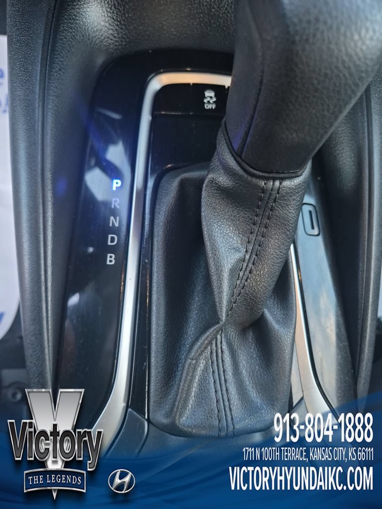 Used 2024 Toyota Corolla LE FWD image 23