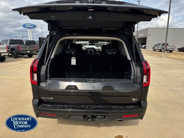 New 2025 Ford Expedition Active image 23