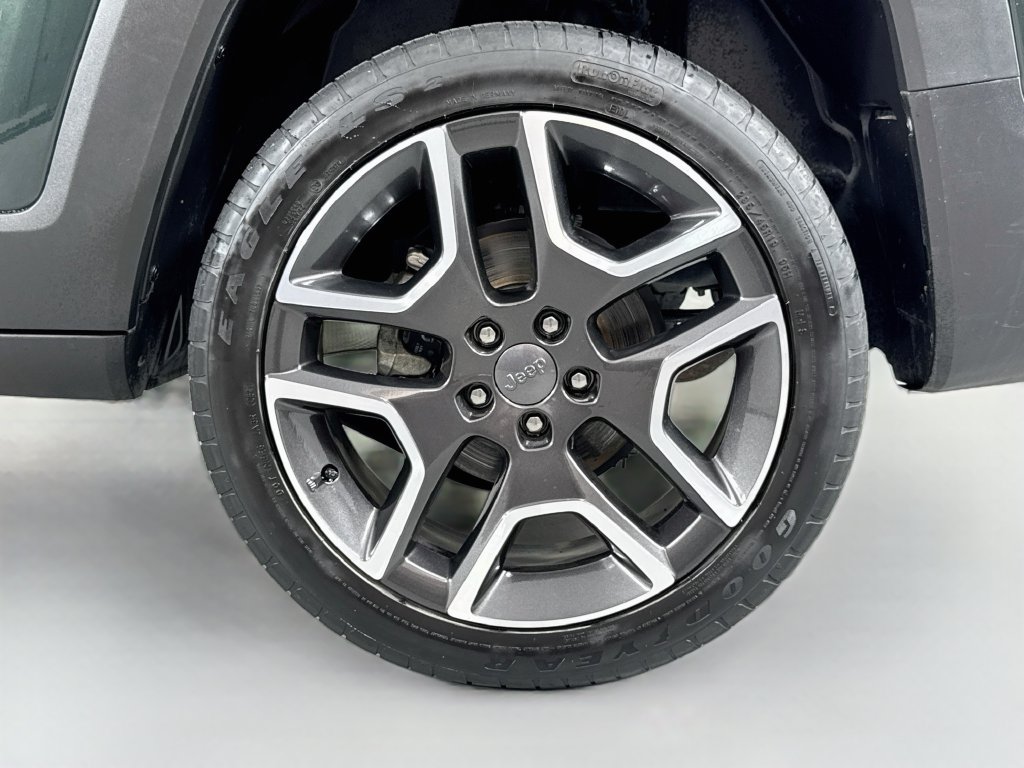 Used 2021 Jeep Renegade Sport AWD/4WD image 12