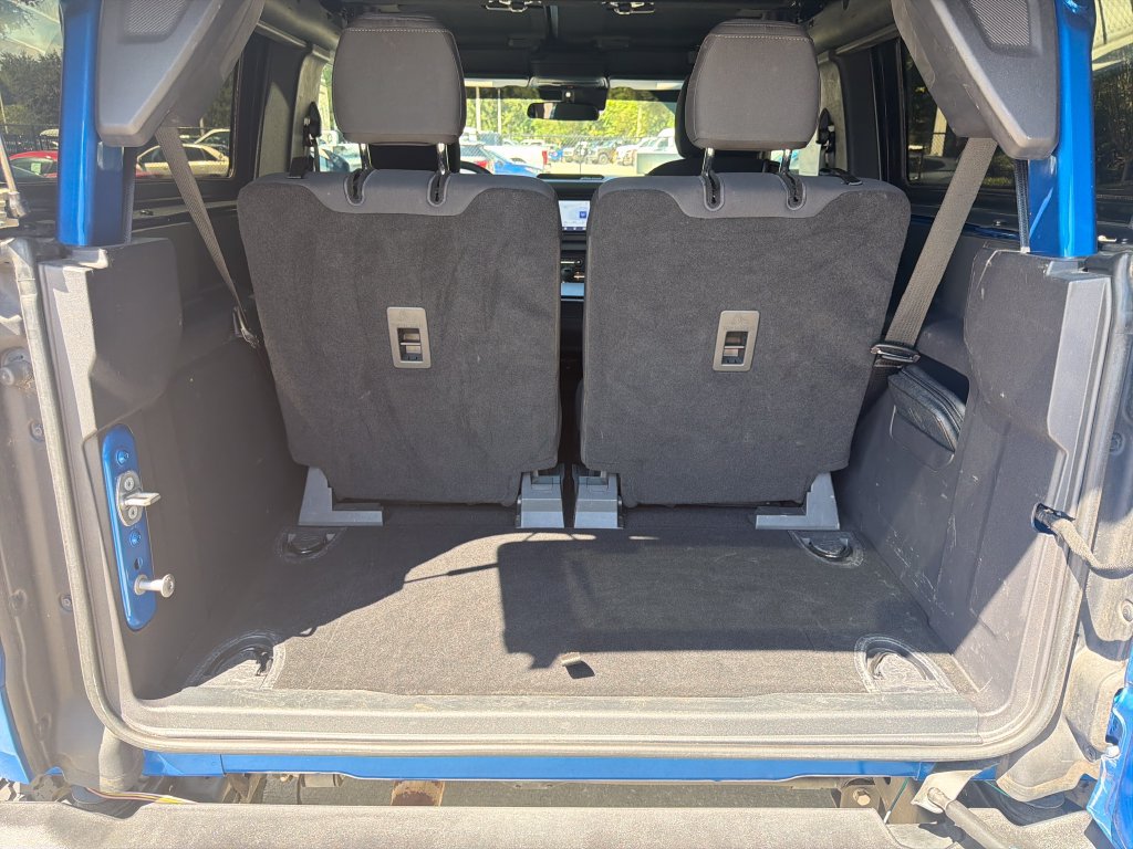 Used 2022 Ford Bronco 2-Door AWD/4WD image 30